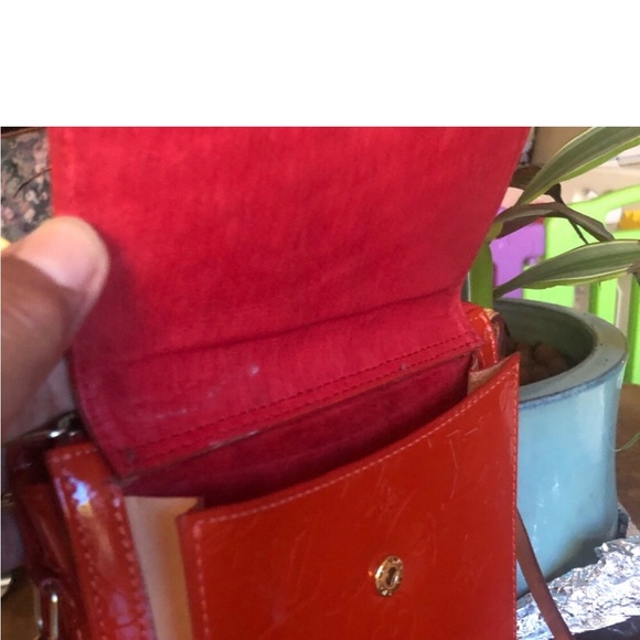 Red shoulder bag - Picture 4 of 7